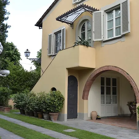 Hétvégi ház Borgo Ai Lecci Orentano